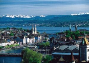 Comment acheter des actions de Zurich (ZFSVF) - étape par étape